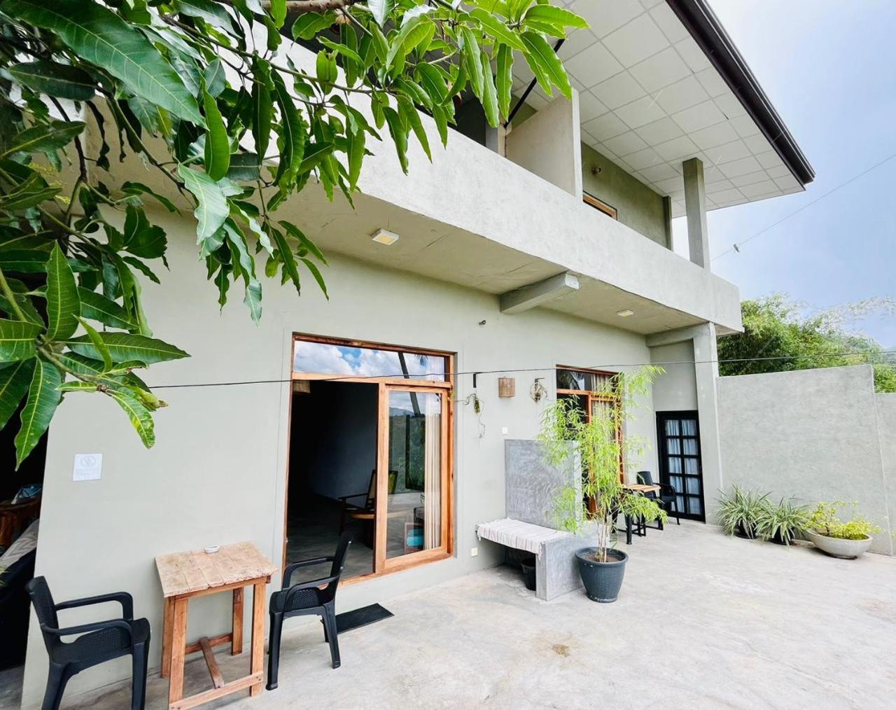 The Traveller Kandy Exterior photo